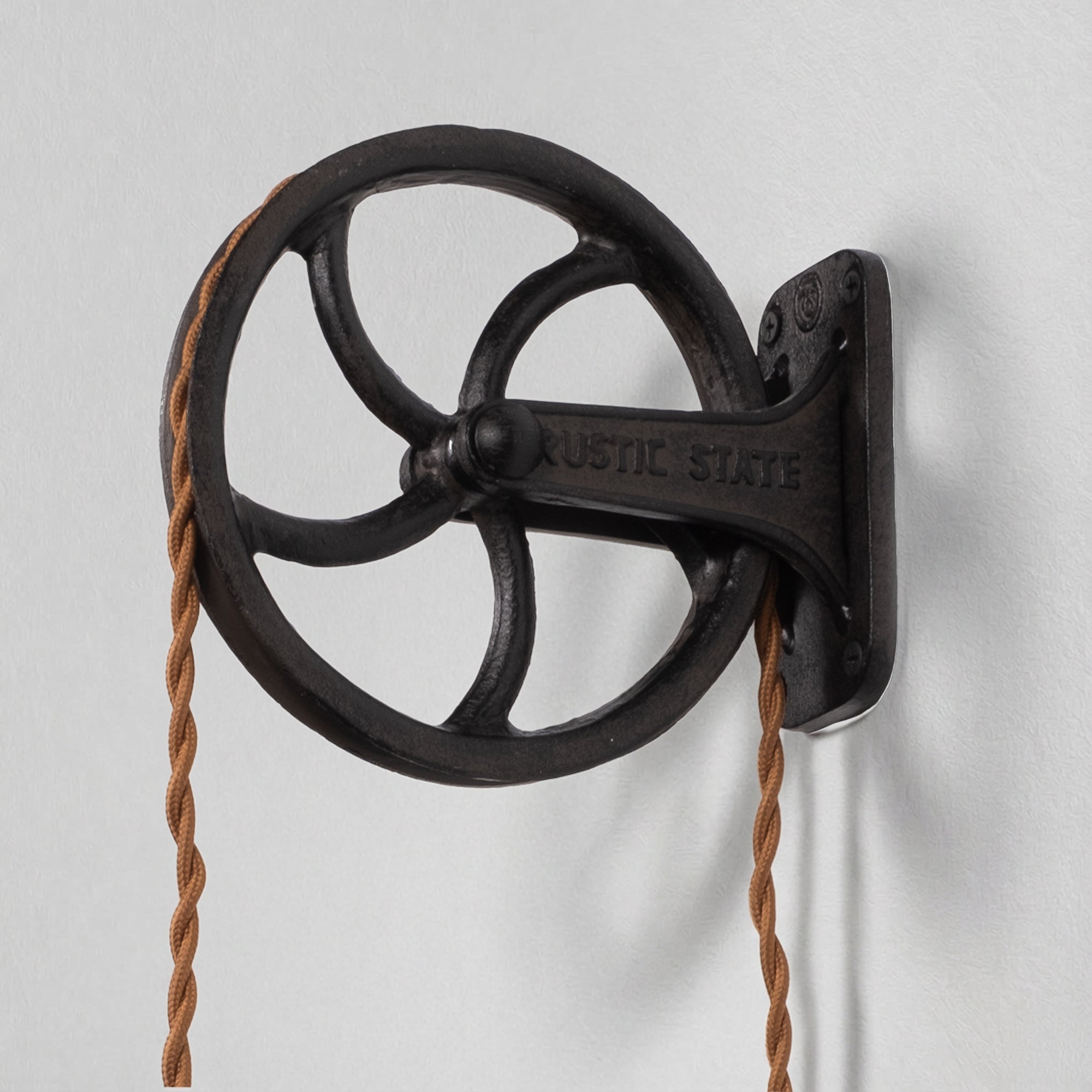Halat Farmhouse Wall Mount Pulley