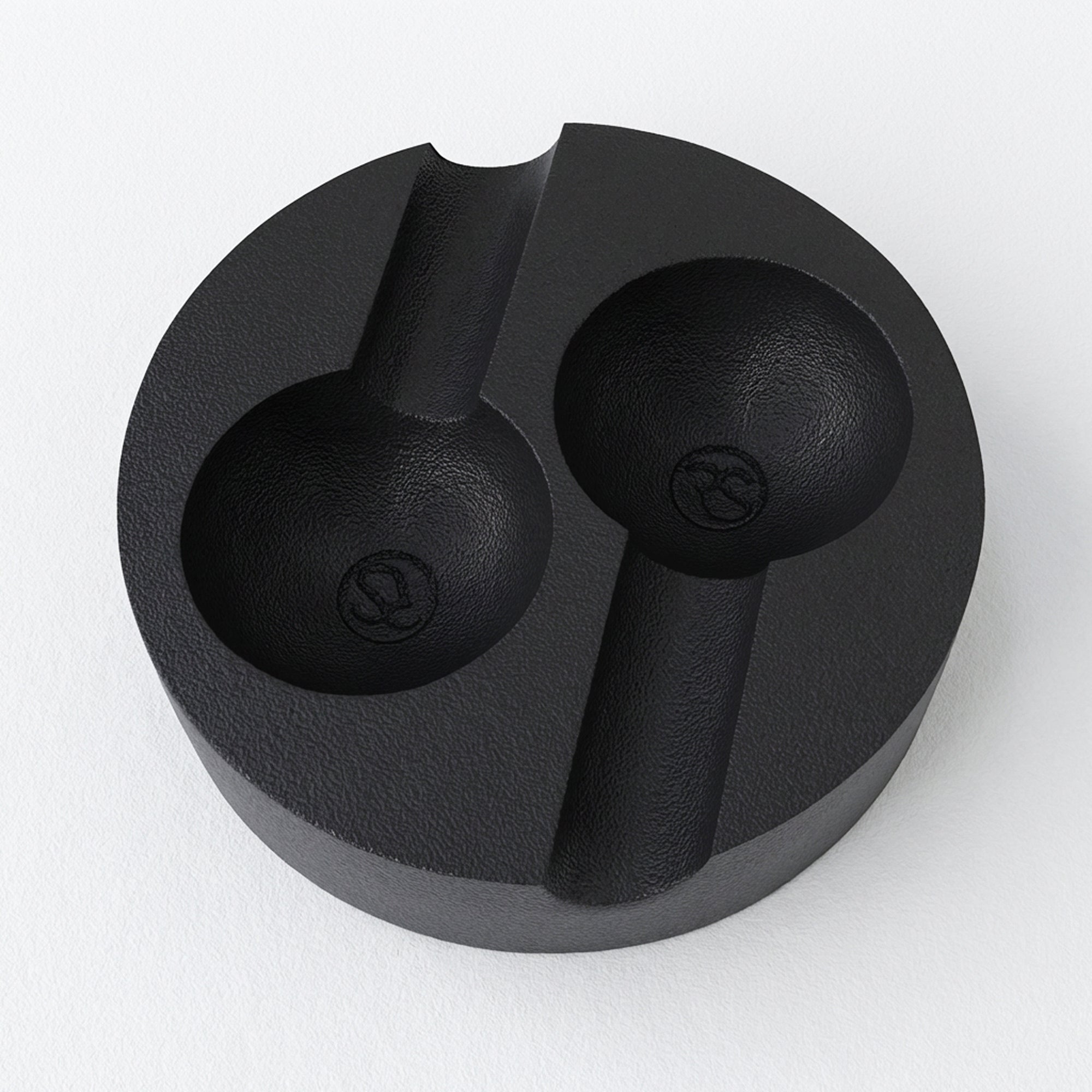 Cast iron ash tray for cigars with two slots